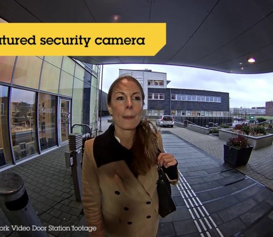 Small and powerful door security – AXIS A8105-E Network Video Door Station